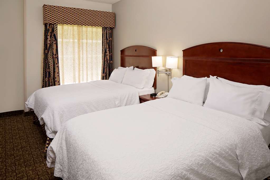 Hampton Inn & Suites Fort Lauderdale Airport Hollywood Room photo